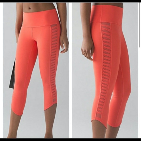 lululemon athletica Pants - Lululemon cropped leggings